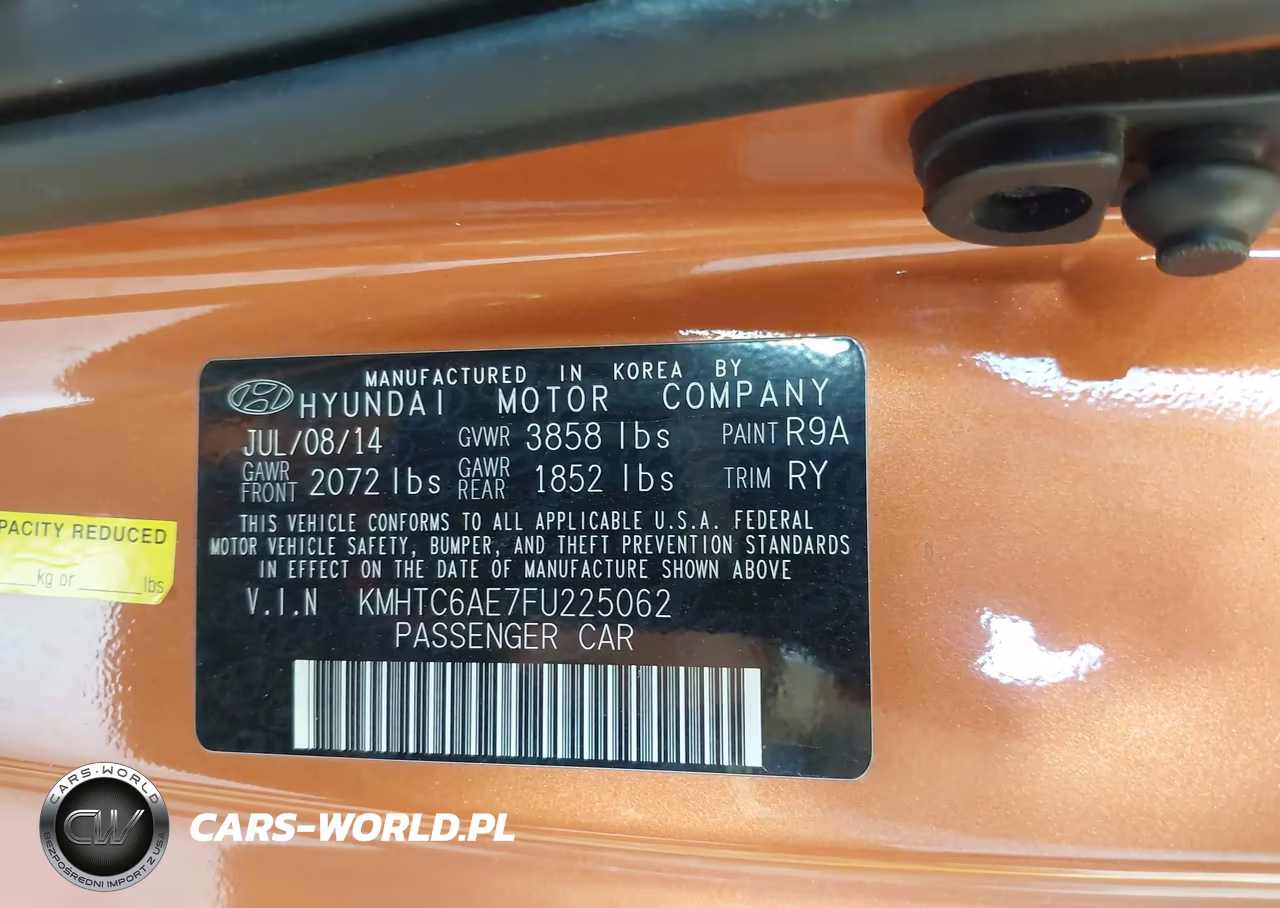 2015 Hyundai Veloster Turbo VIN:KMHTC6AE7FU225062 - 9