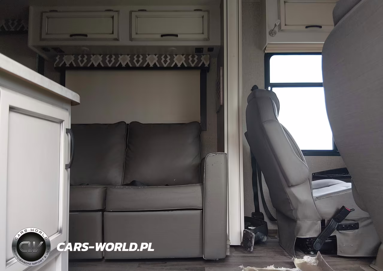 2019 Ford F53 VIN:1F65F5DY0K0A17582 - 5