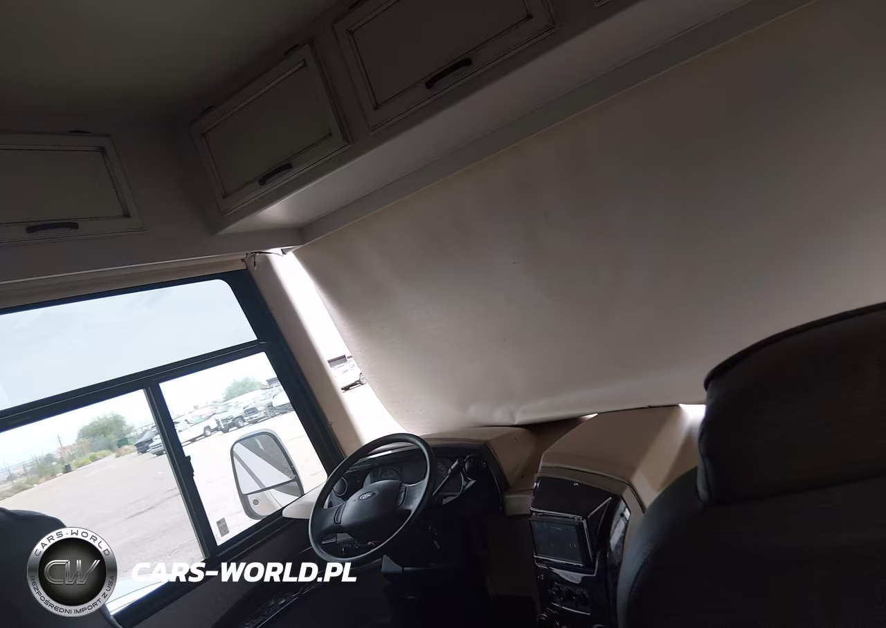 2019 Ford F53 VIN:1F65F5DY0K0A17582 - 7