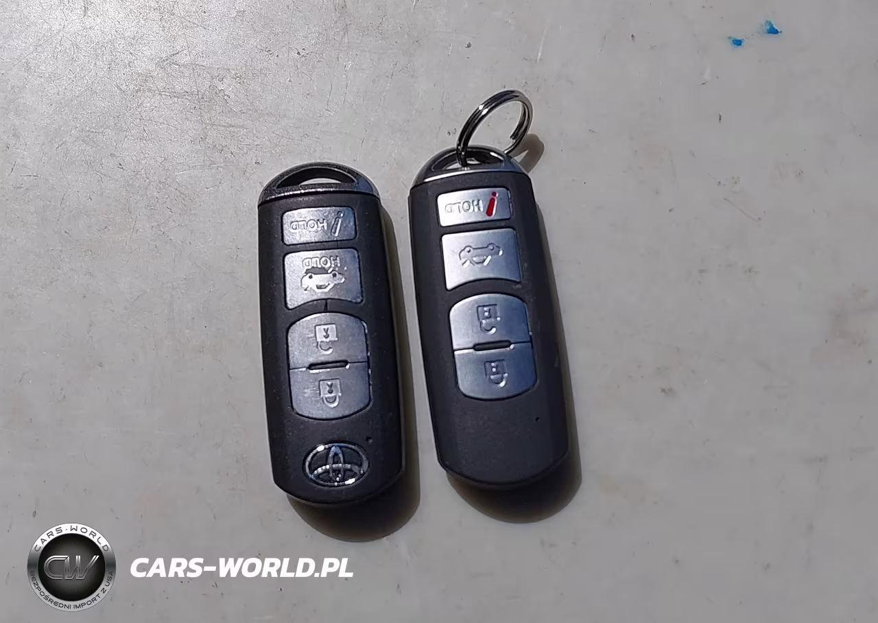 2018 Toyota Yaris Ia VIN:3MYDLBYV3JY302735 - 11