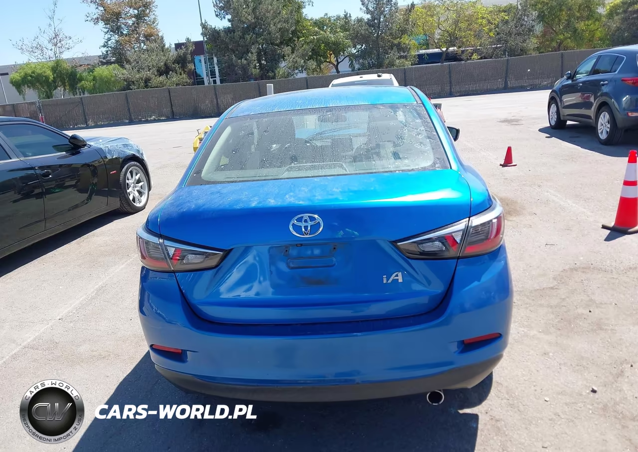 2018 Toyota Yaris Ia VIN:3MYDLBYV3JY302735 - 19