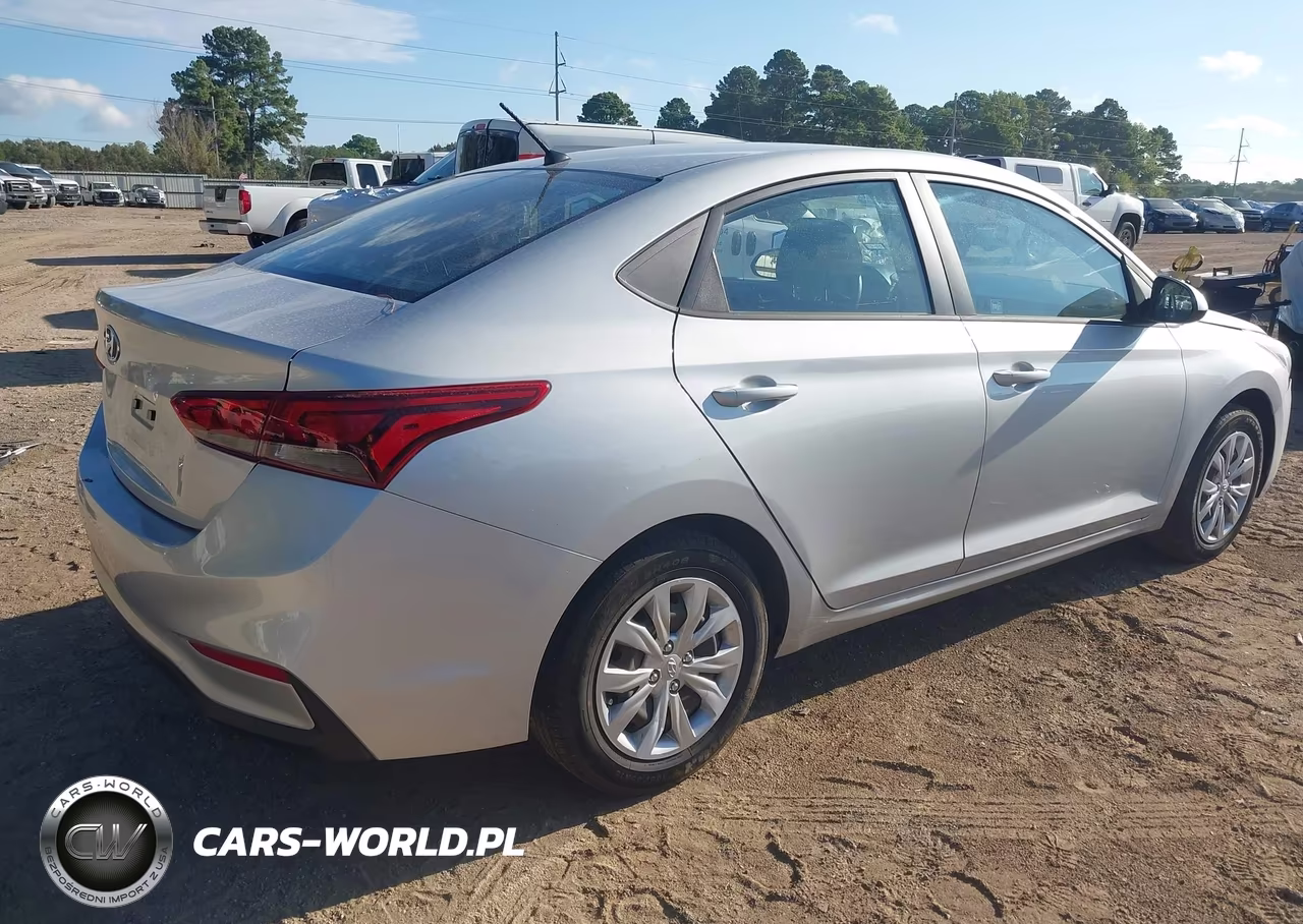 2020 Hyundai Accent Se VIN:3KPC24A66LE126389 - 4