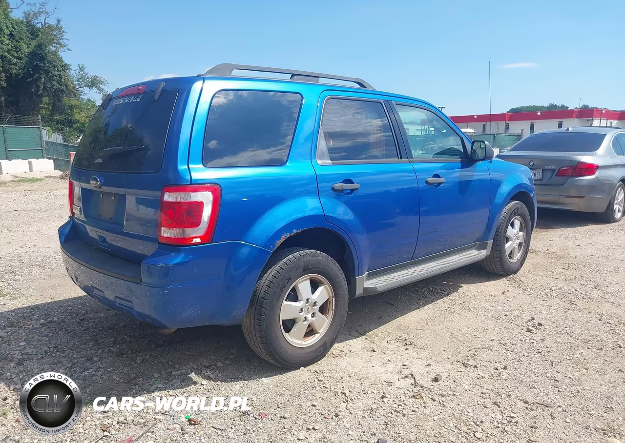 2012 Ford Escape Xlt VIN:1FMCU9D7XCKB88236 - 4