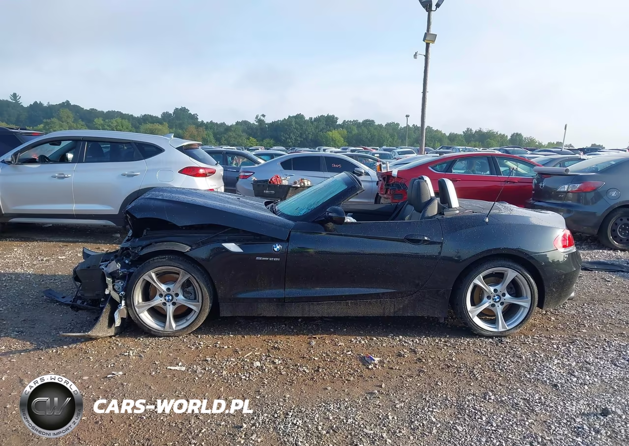 2013 BMW Z4 Sdrive28I VIN:WBALL5C55DJ103937 - 14