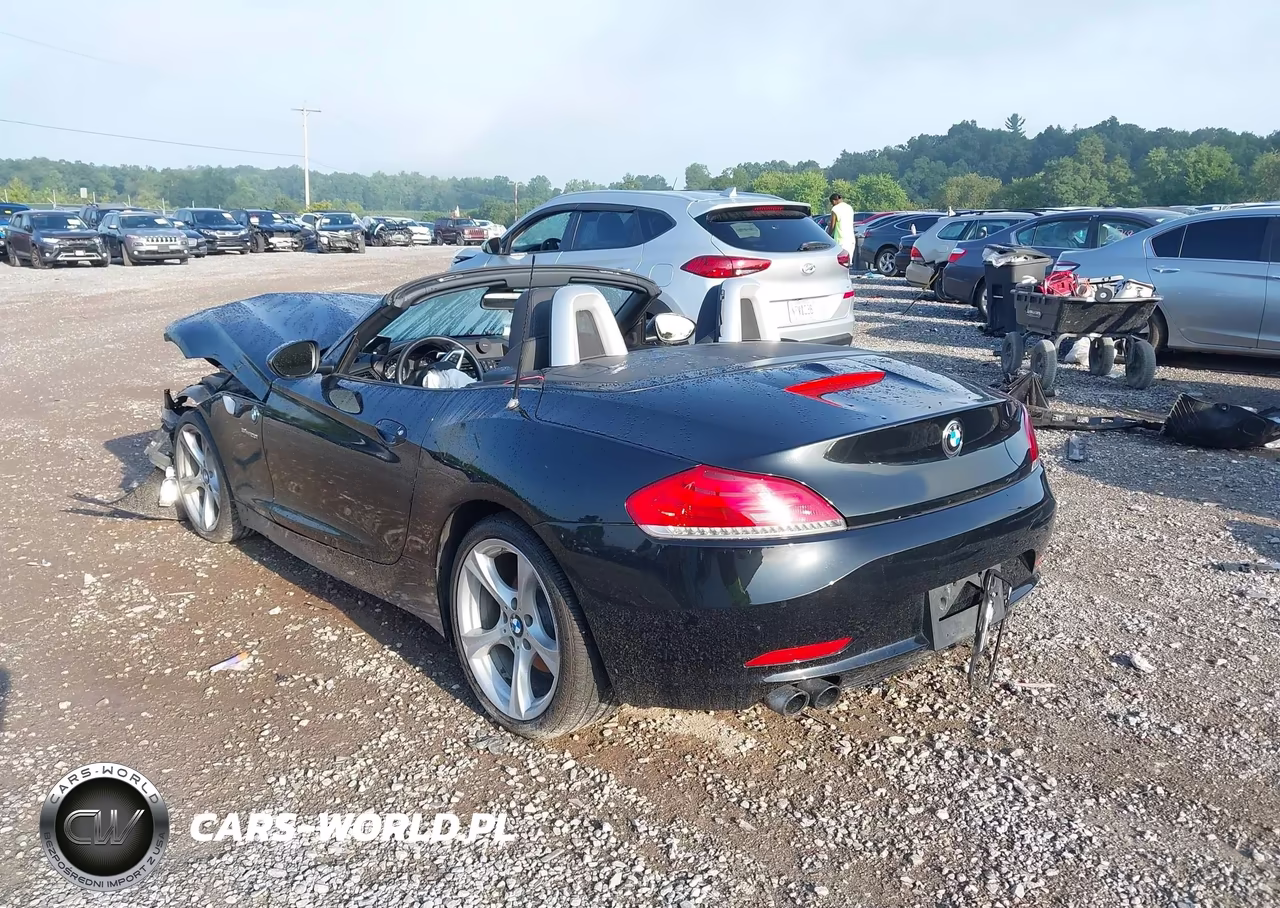 2013 BMW Z4 Sdrive28I VIN:WBALL5C55DJ103937 - 3