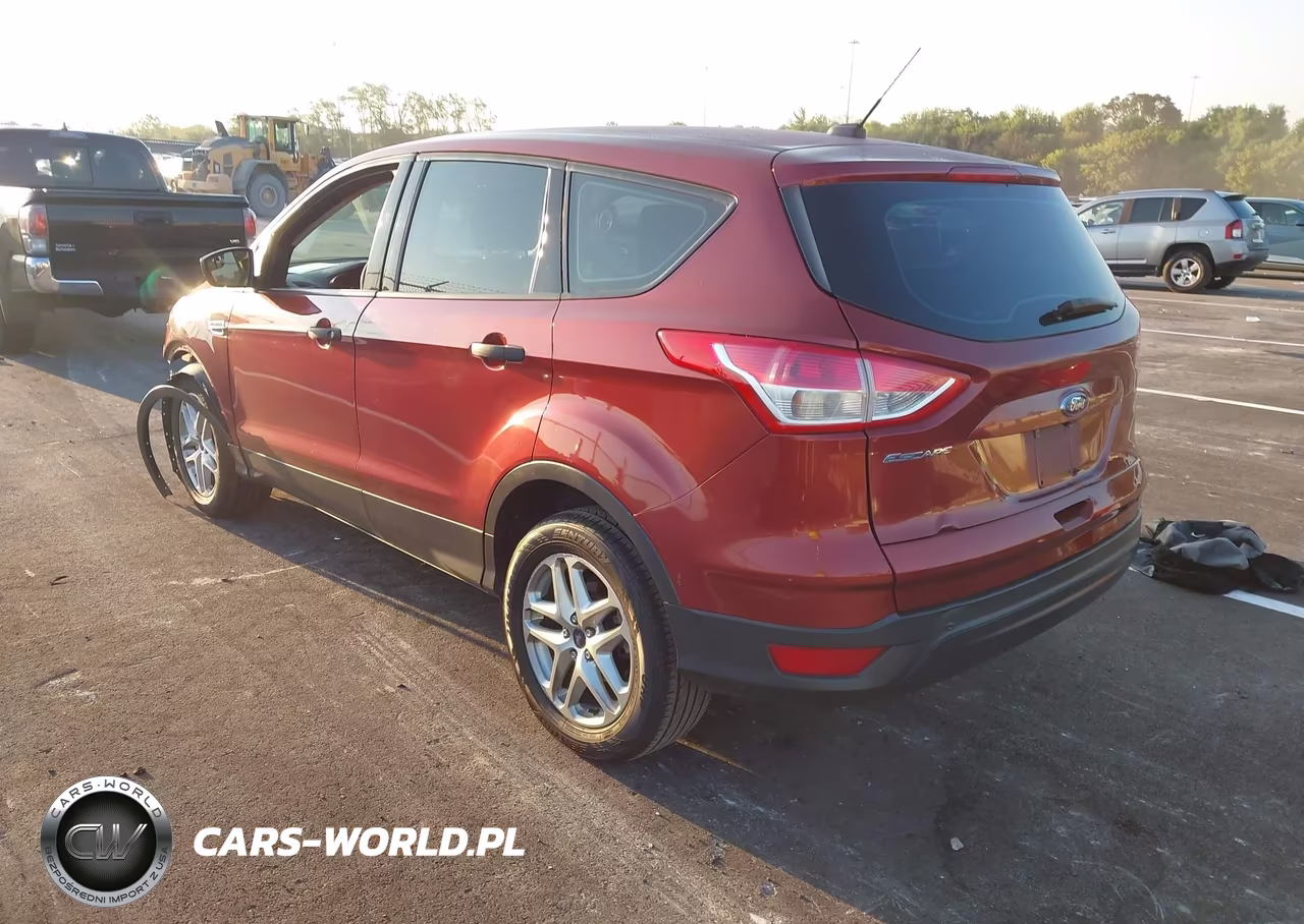 2016 Ford Escape S VIN:1FMCU0F79GUB88876 - 3