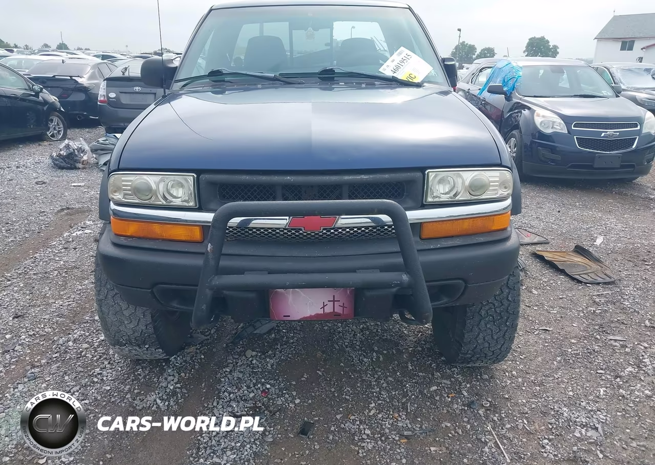 1999 Chevrolet S-10 Ls VIN:1GCCT19WXX8102922 - 12