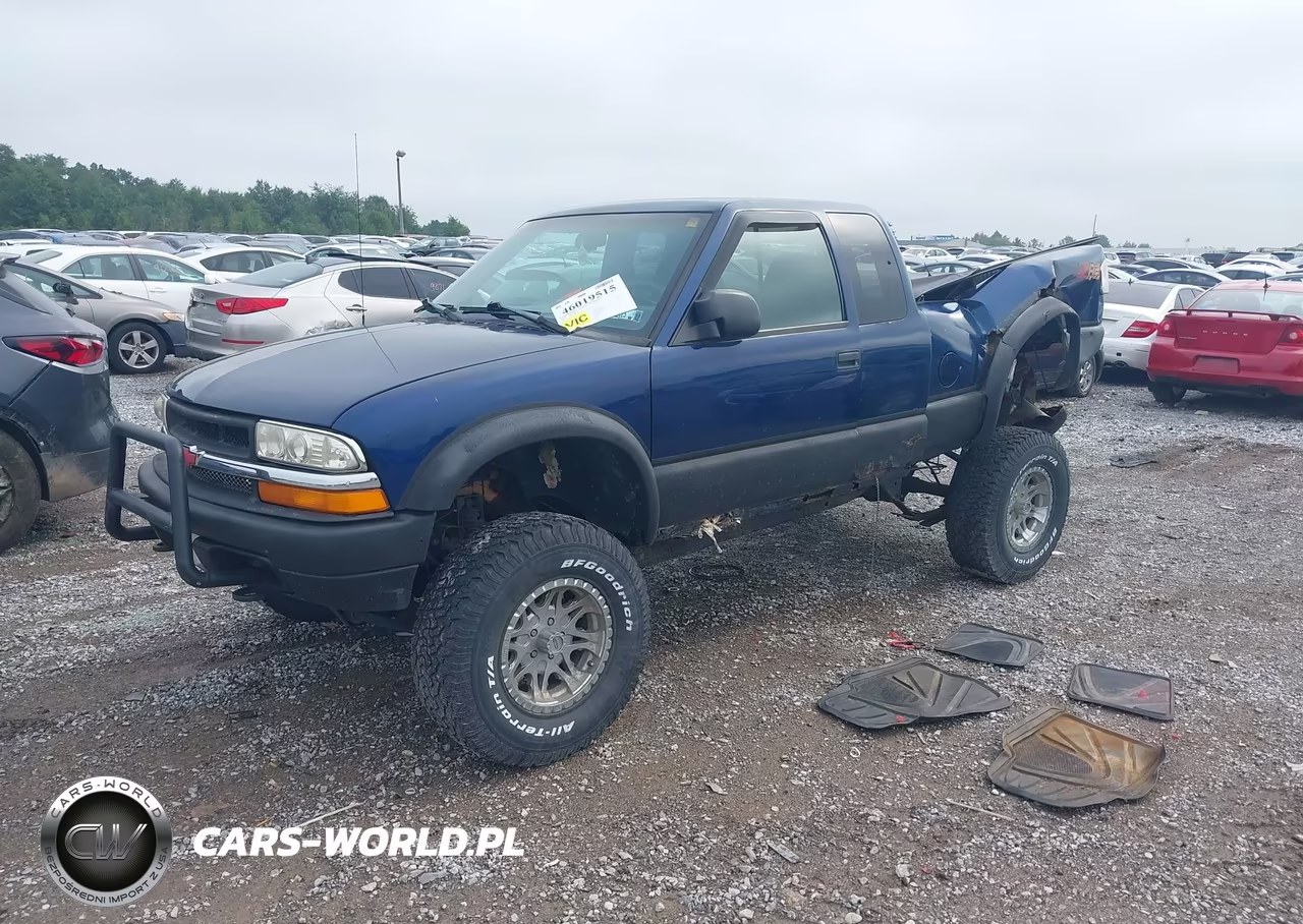 1999 Chevrolet S-10 Ls VIN:1GCCT19WXX8102922 - 2