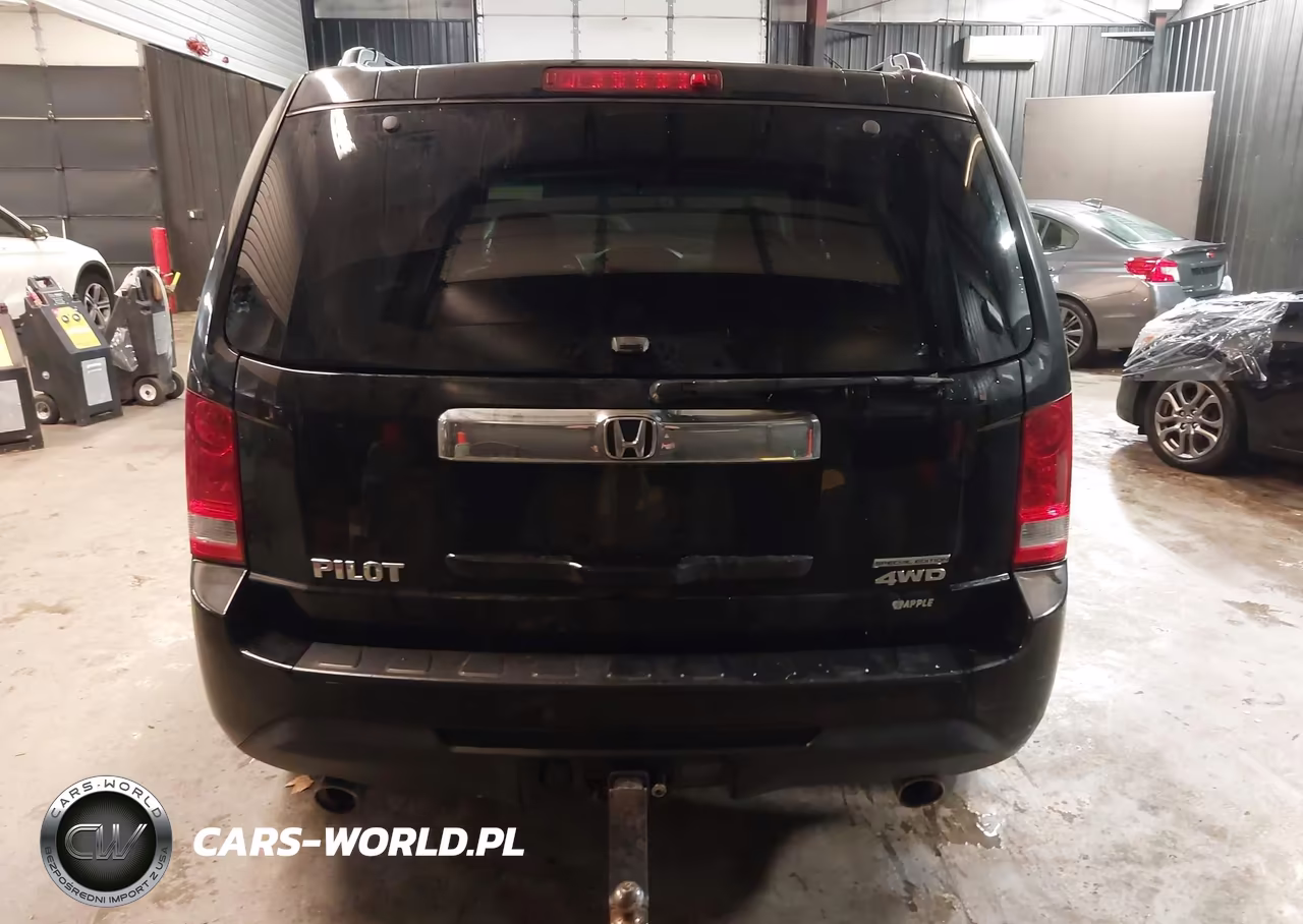 2015 Honda Pilot Se VIN:5FNYF4H30FB064797 - 17