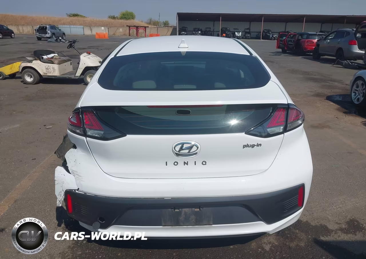 2022 Hyundai Ioniq Plug-In Hybrid Se VIN:KMHC65LDXNU269688 - 16