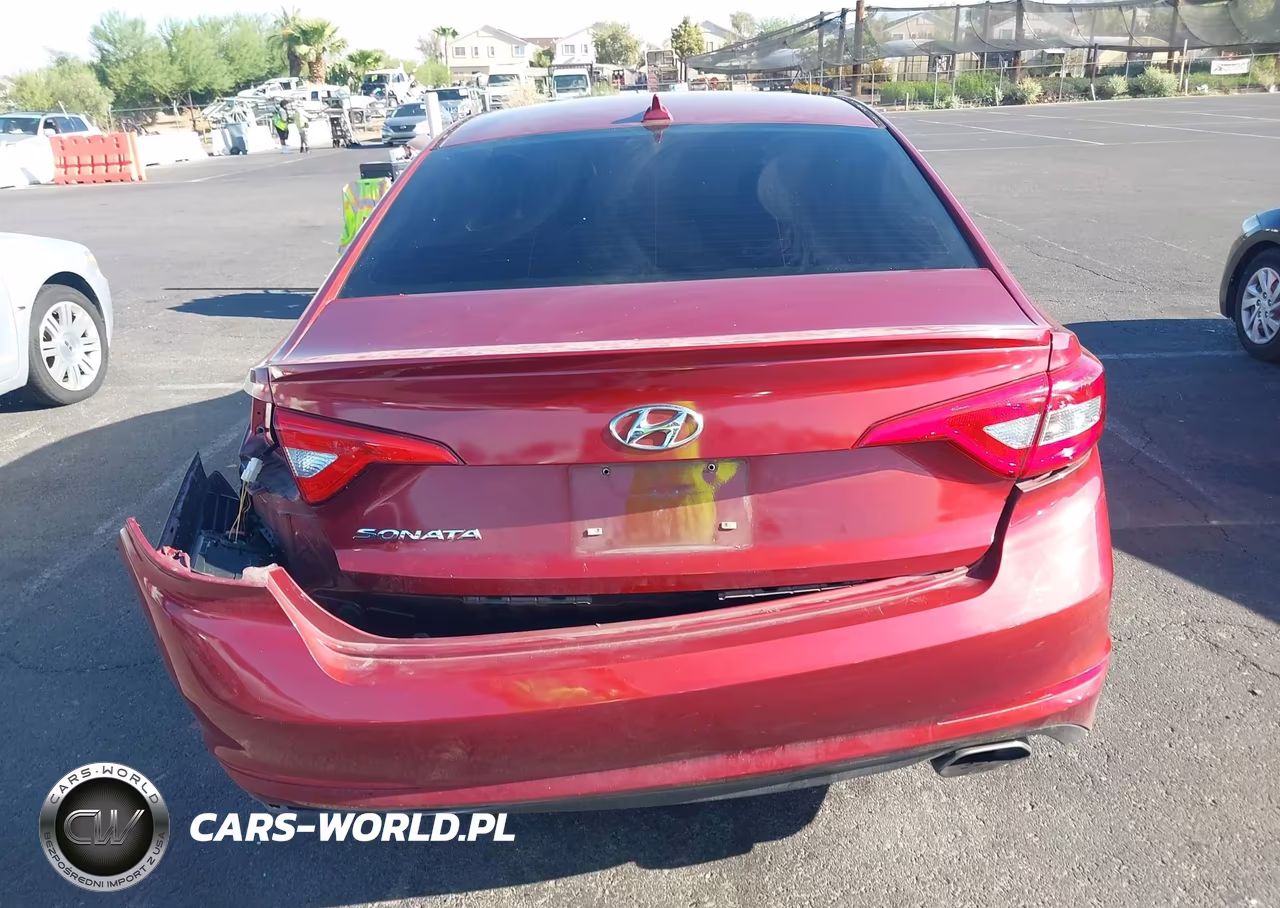 2015 Hyundai Sonata Se VIN:5NPE24AF3FH255831 - 16