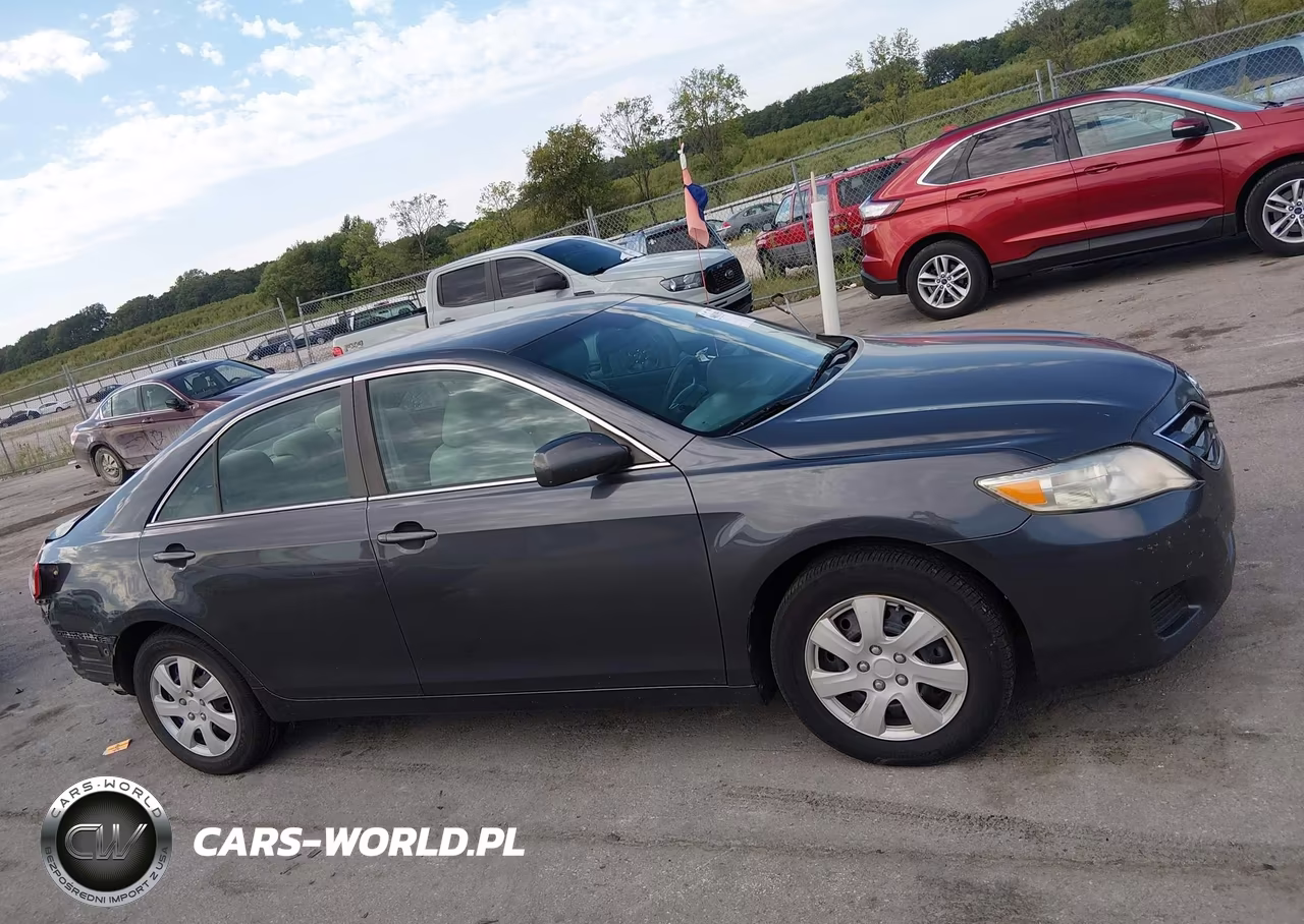 2010 Toyota Camry Le VIN:4T1BF3EKXAU006462 - 14