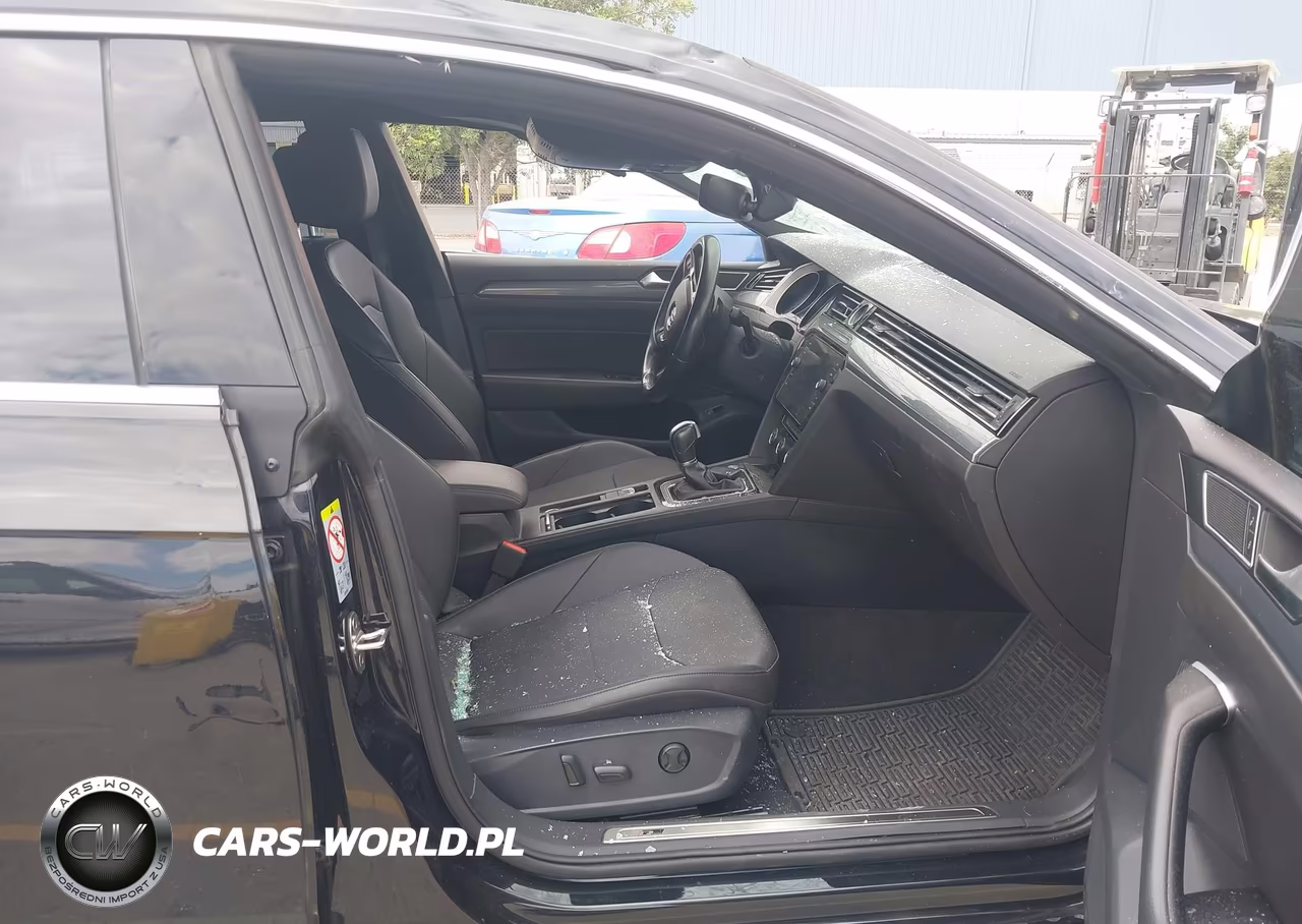 2019 Volkswagen Arteon 2.0T Se R-Line VIN:WVWFR7AN3KE028805 - 5