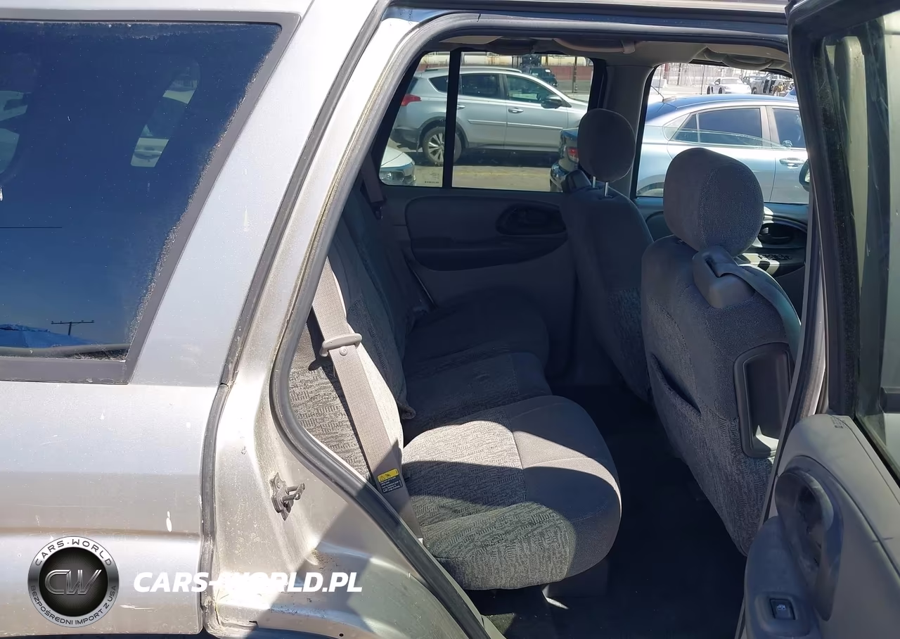 2003 Chevrolet Trailblazer Ls VIN:1GNDT13S732280060 - 8