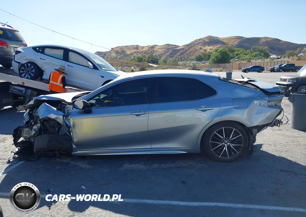 2023 Toyota Camry Se VIN:4T1G11AK5PU828819 - 14
