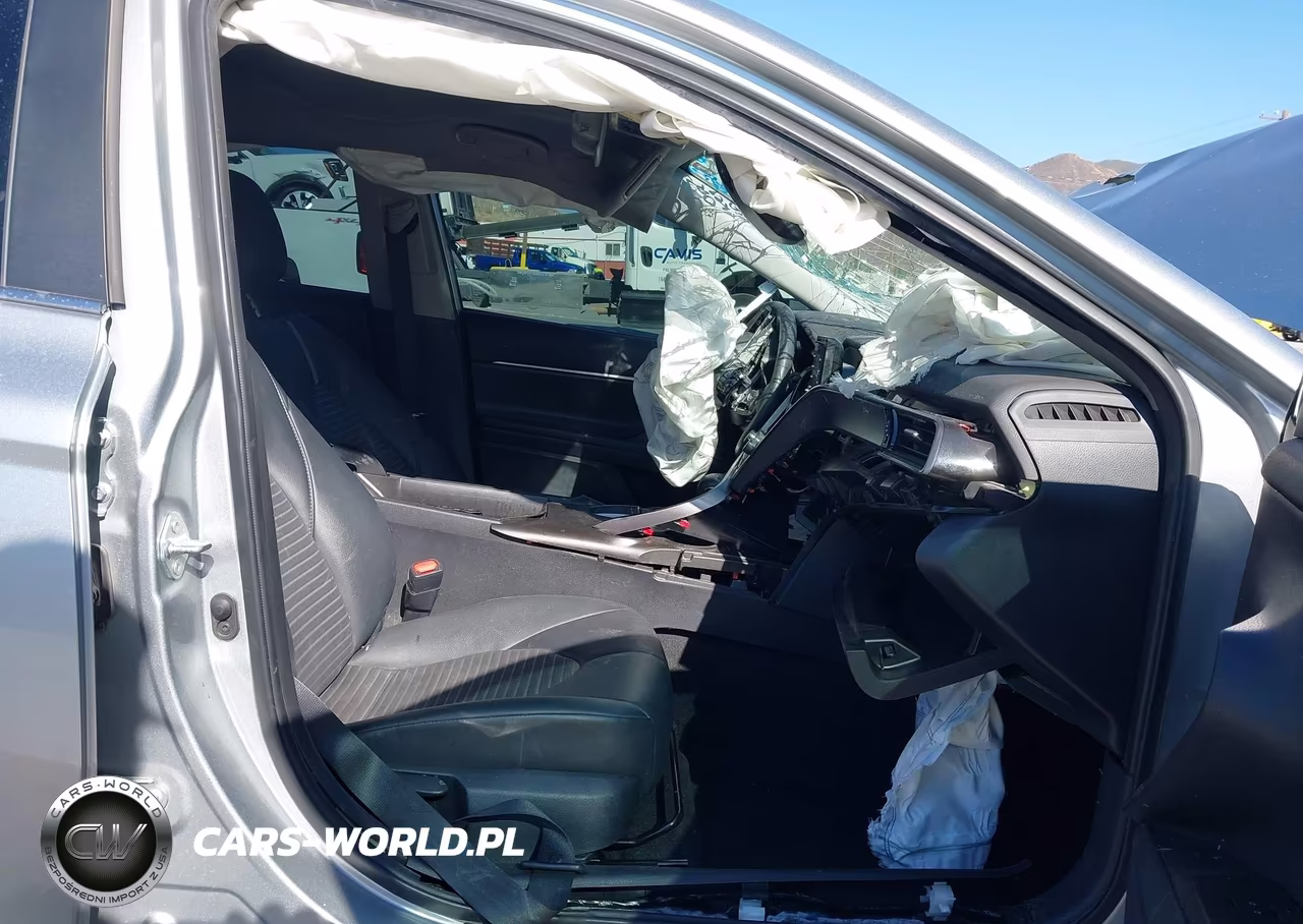 2023 Toyota Camry Se VIN:4T1G11AK5PU828819 - 5
