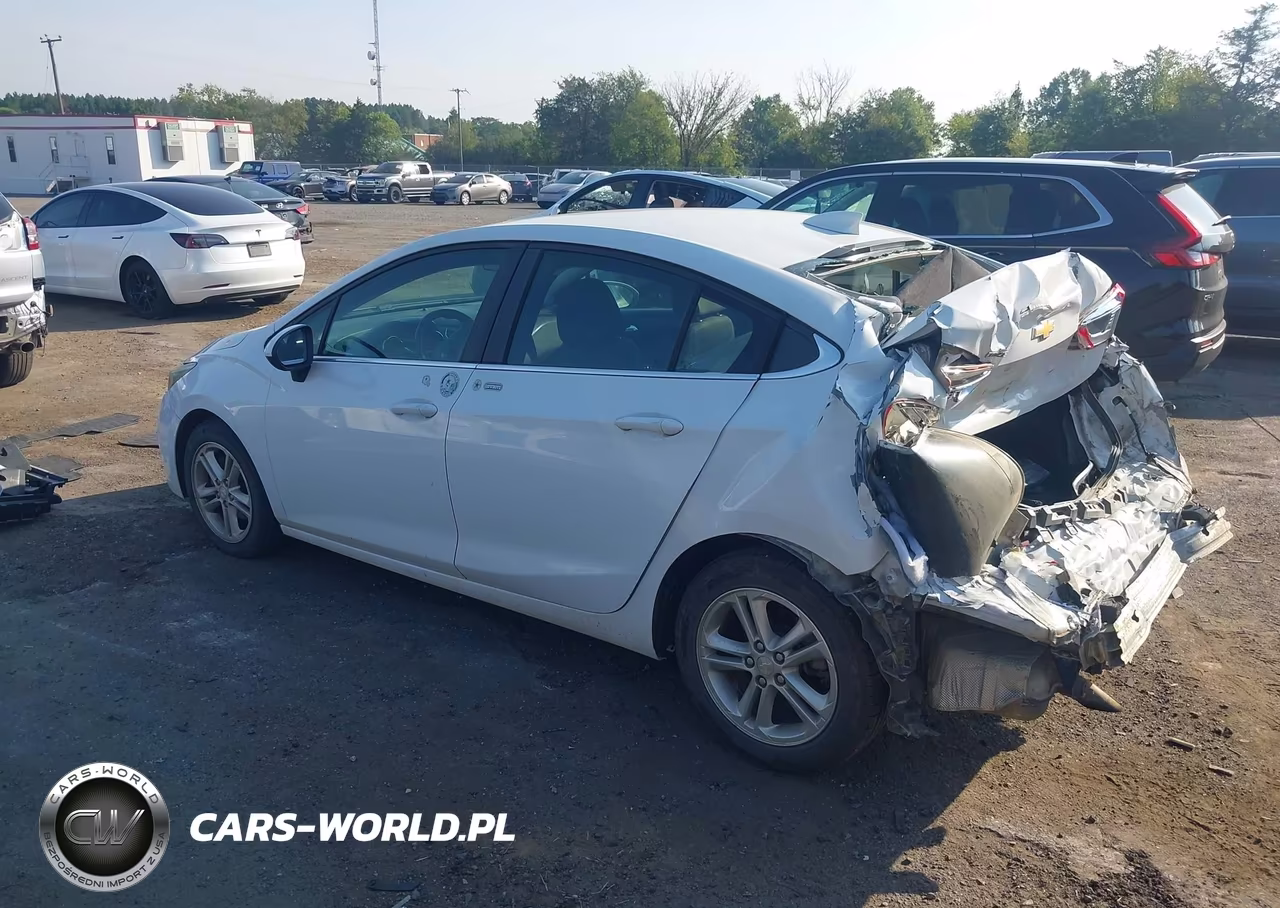 2016 Chevrolet Cruze Lt Auto VIN:1G1BE5SM1G7290802 - 3