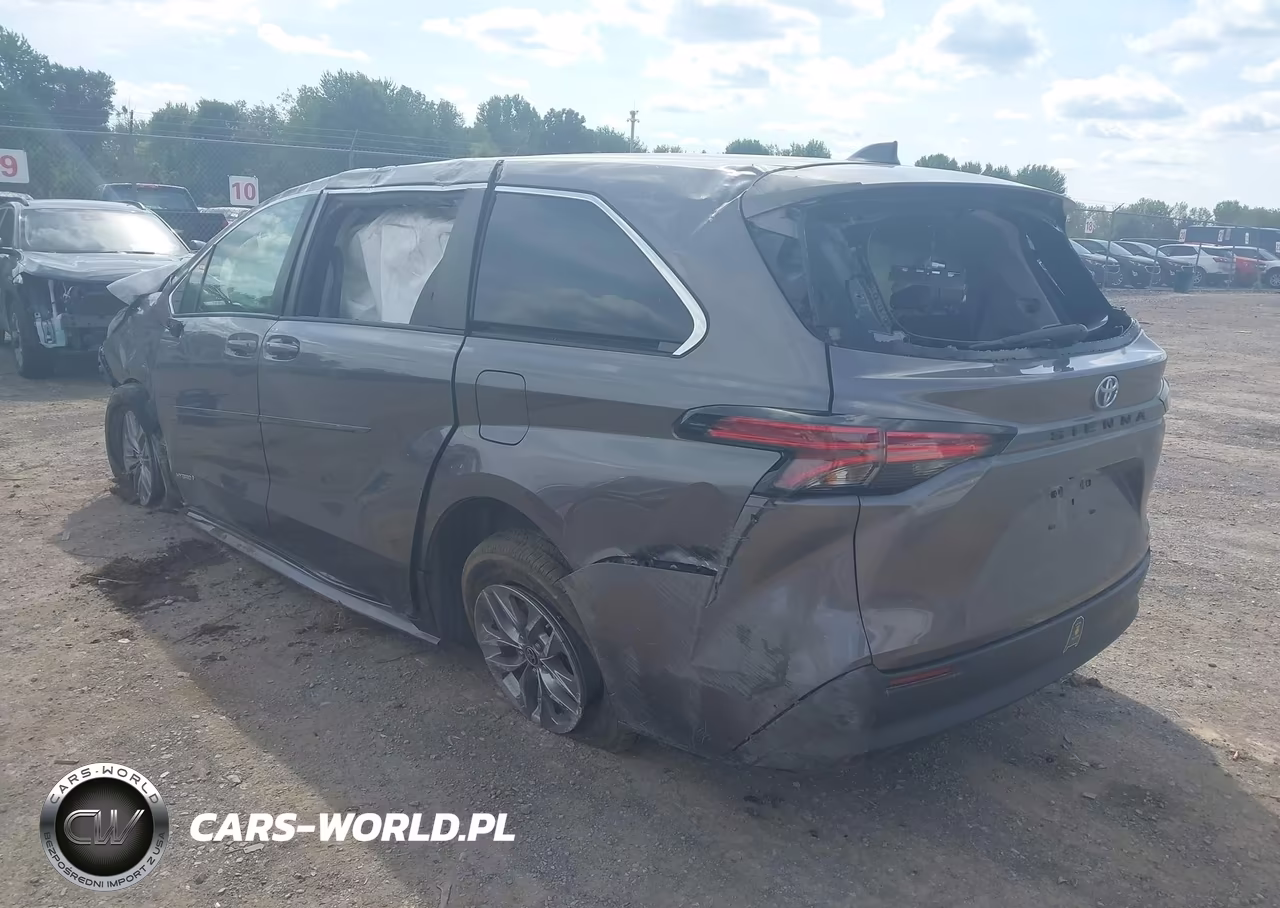 2021 Toyota Sienna Le VIN:5TDKRKEC4MS023491 - 3