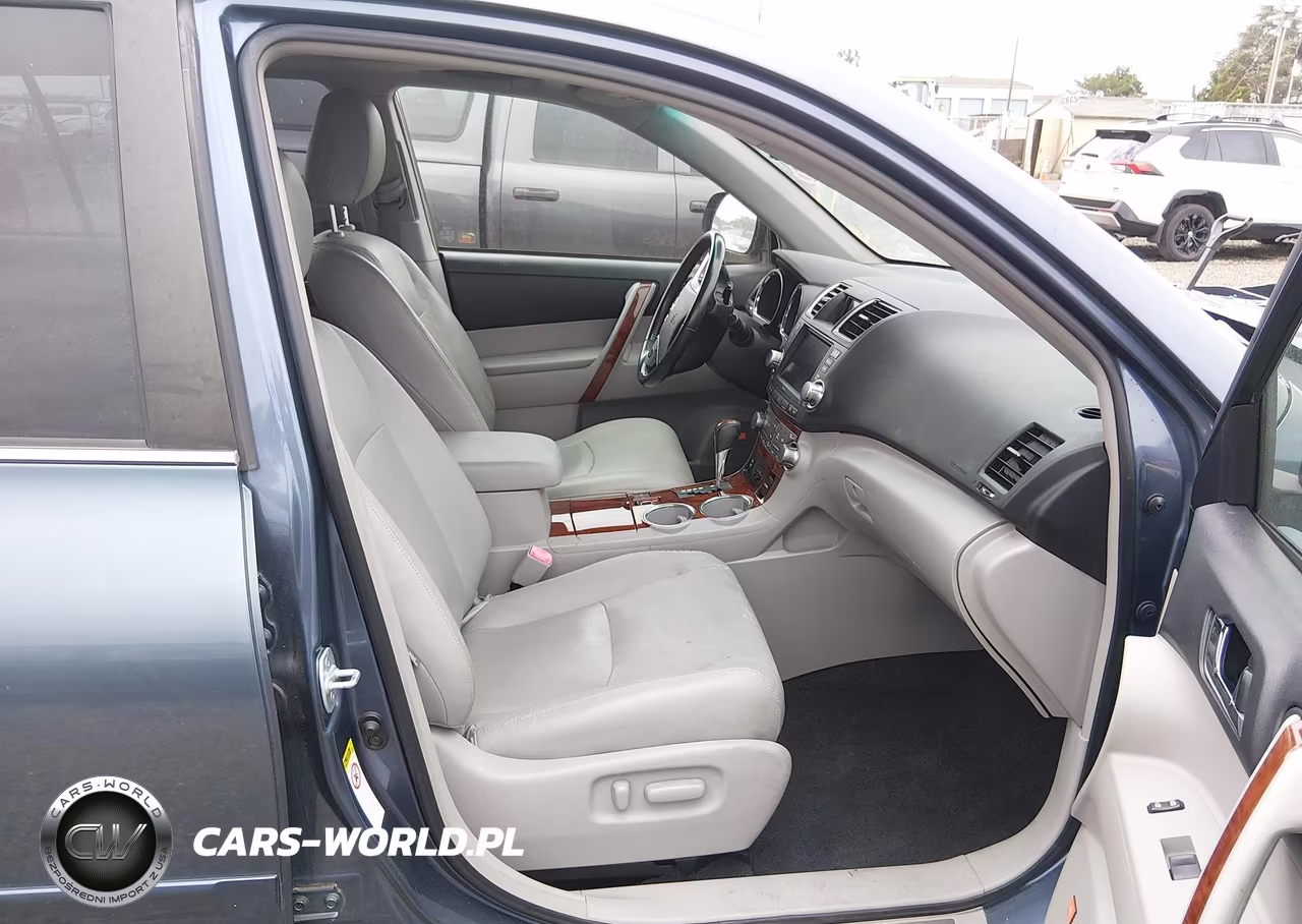 2011 Toyota Highlander Hybrid Limited V6 VIN:JTEDC3EH2B2001971 - 5