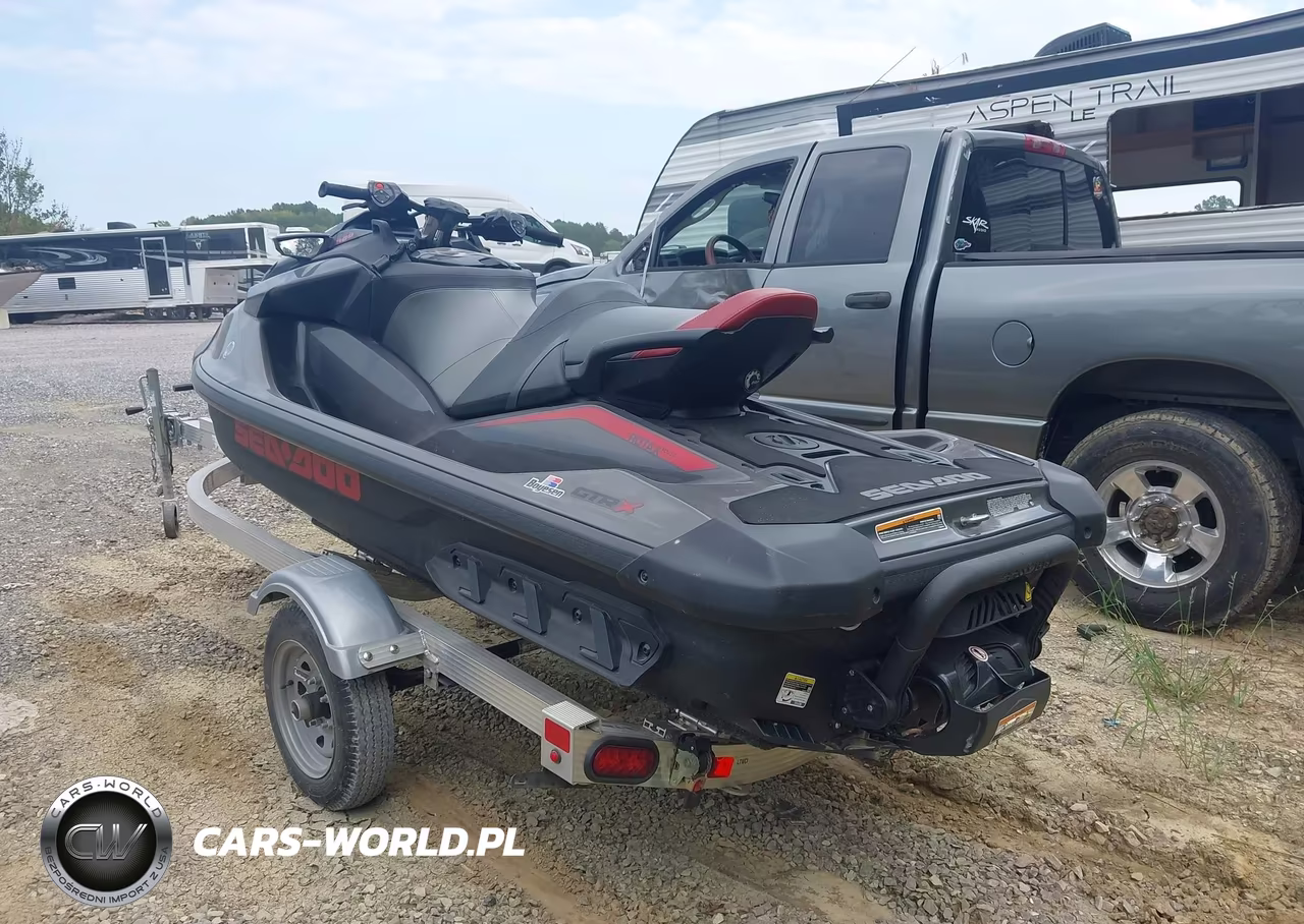 2024 Sea Doo Bombardier Cana VIN:YDV24124J324 - 3