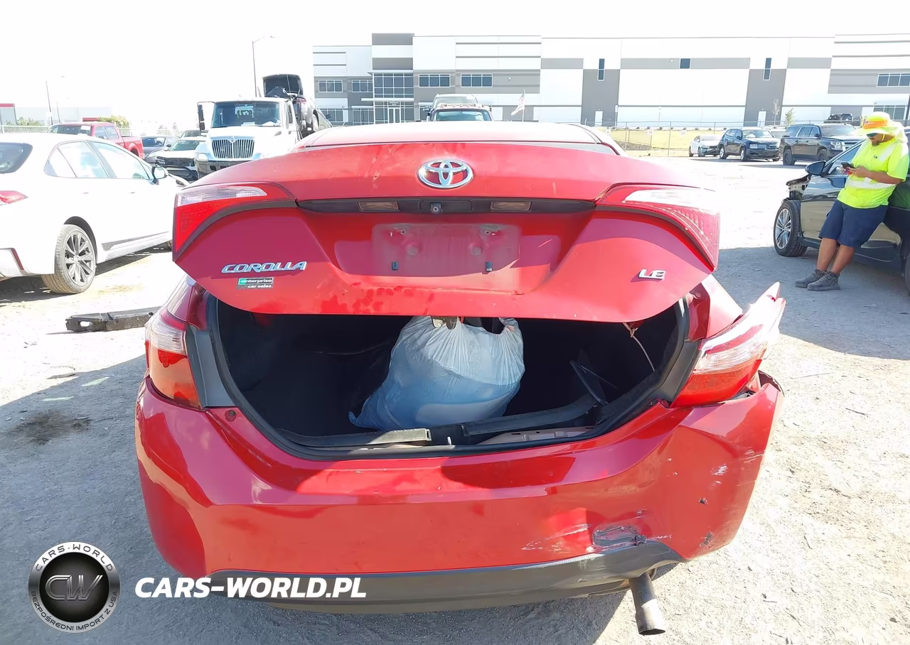 2017 Toyota Corolla Le VIN:5YFBURHE1HP639622 - 16