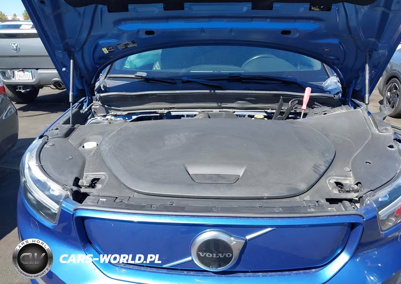 2021 Volvo Xc40 Recharge Pure Electric P8 VIN:YV4ED3UR4M2571065 - 10