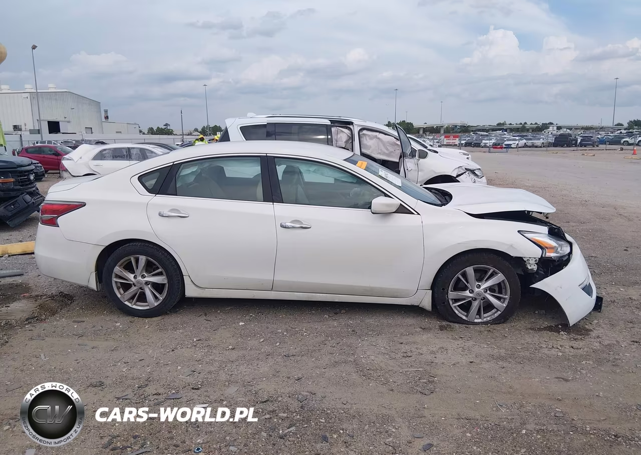 2015 Nissan Altima 2.5 Sv VIN:1N4AL3AP5FC421315 - 14