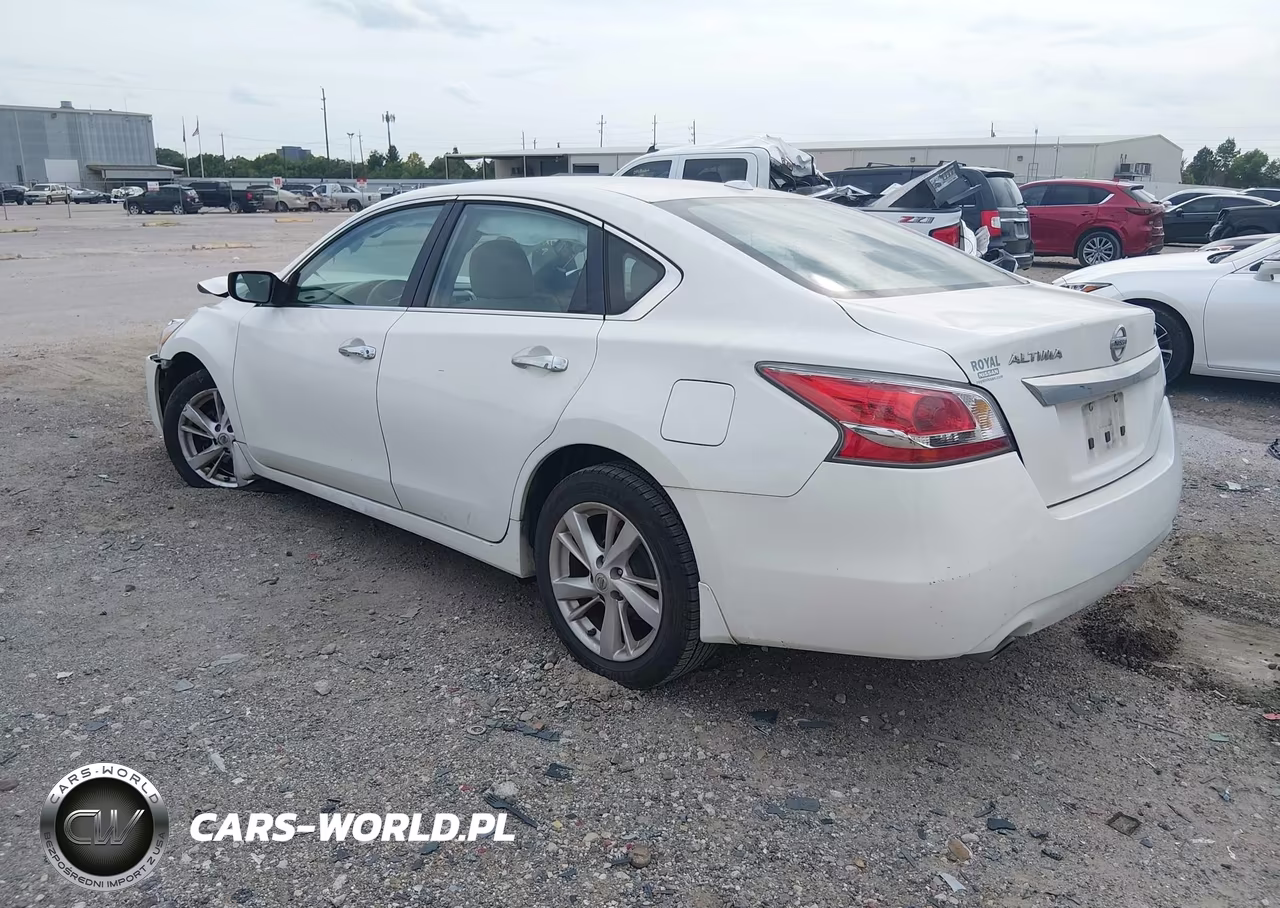 2015 Nissan Altima 2.5 Sv VIN:1N4AL3AP5FC421315 - 3