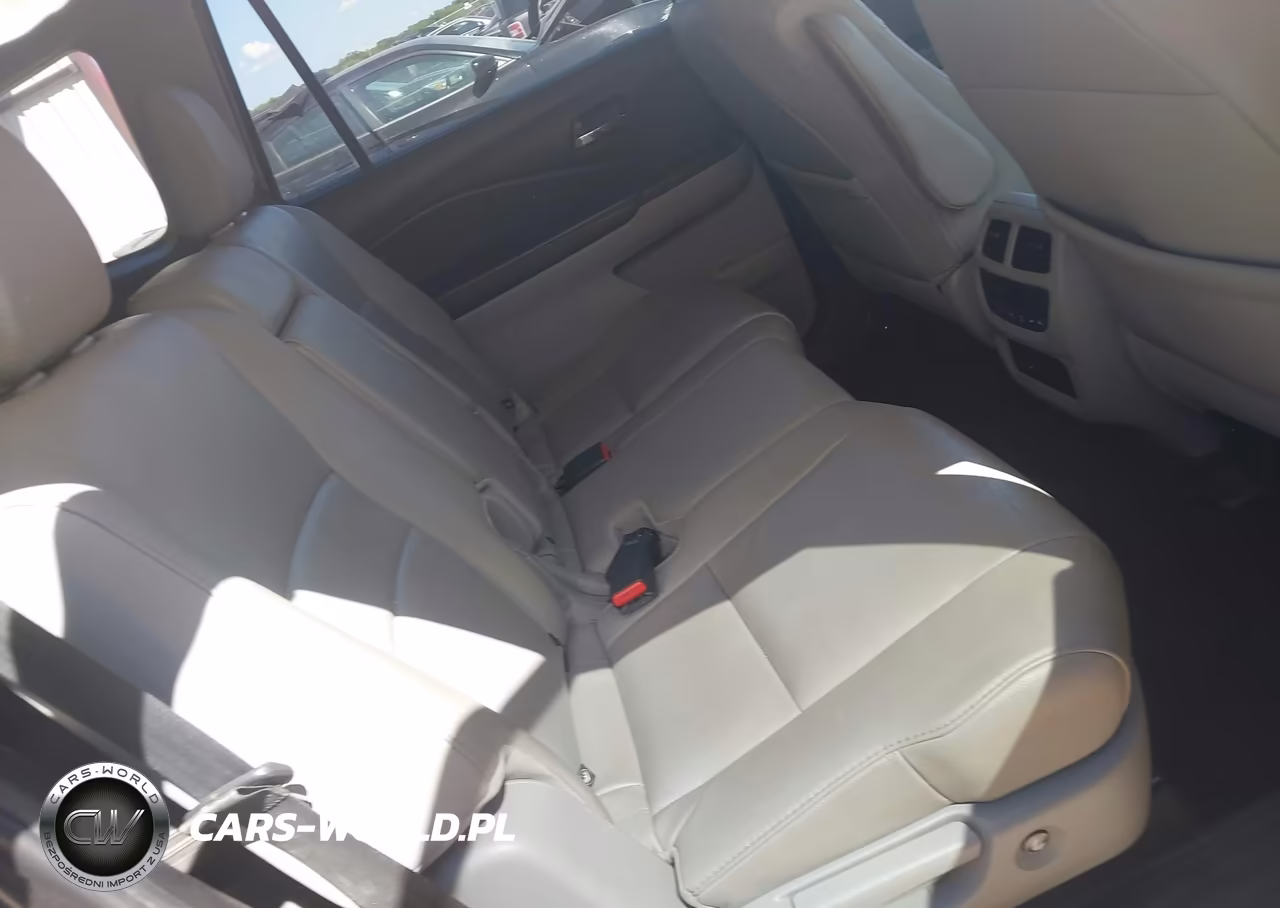 2018 Honda Pilot Ex-L VIN:5FNYF6H62JB043710 - 8