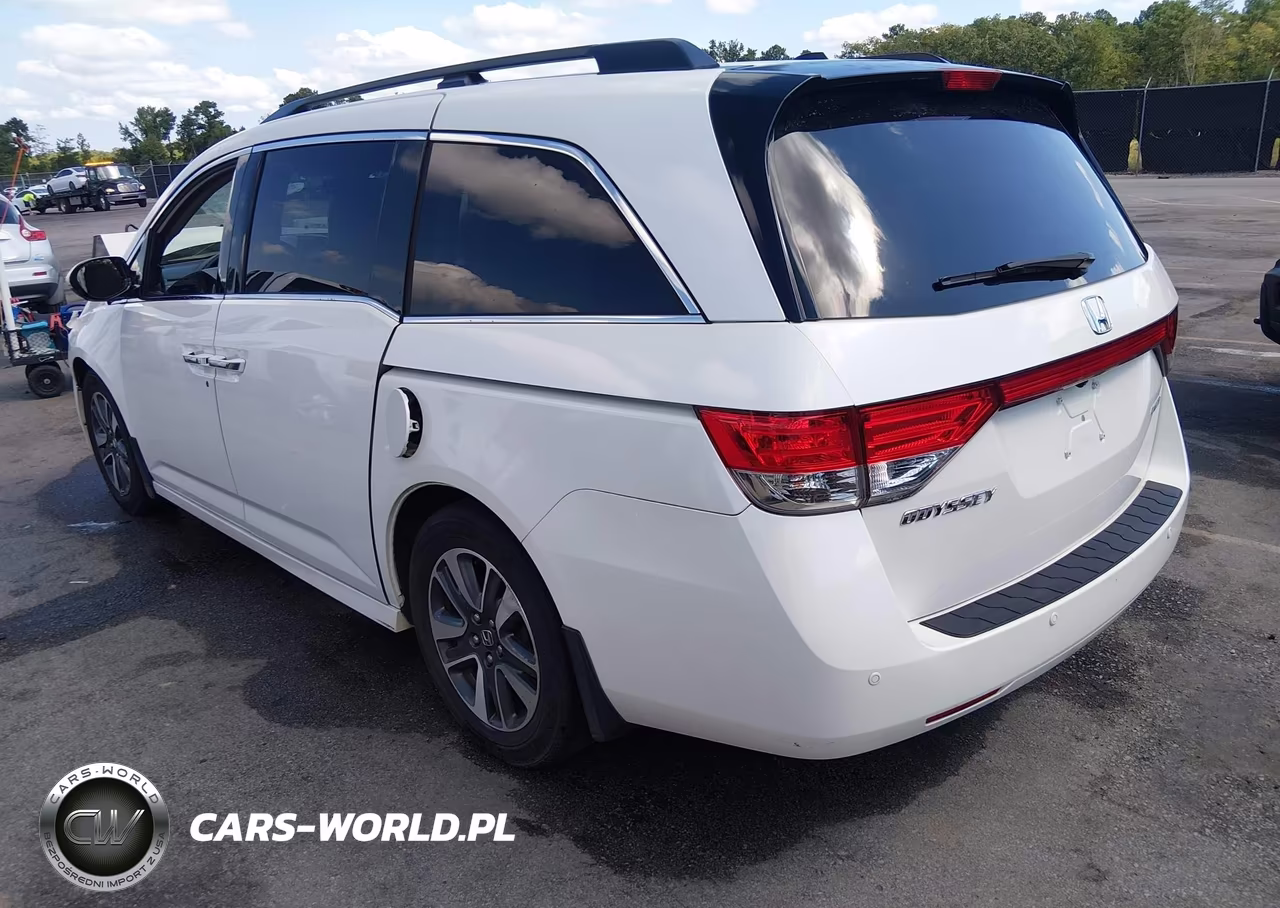 2015 Honda Odyssey Touring-Touring Elite VIN:5FNRL5H94FB057634 - 3