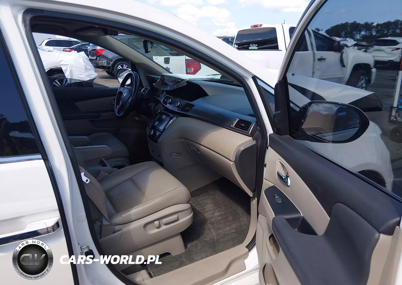 2015 Honda Odyssey Touring-Touring Elite VIN:5FNRL5H94FB057634 - 5
