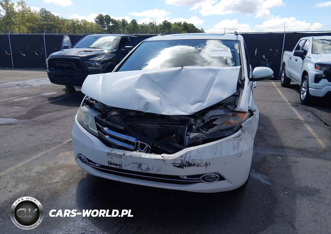2015 Honda Odyssey Touring-Touring Elite VIN:5FNRL5H94FB057634 - 6