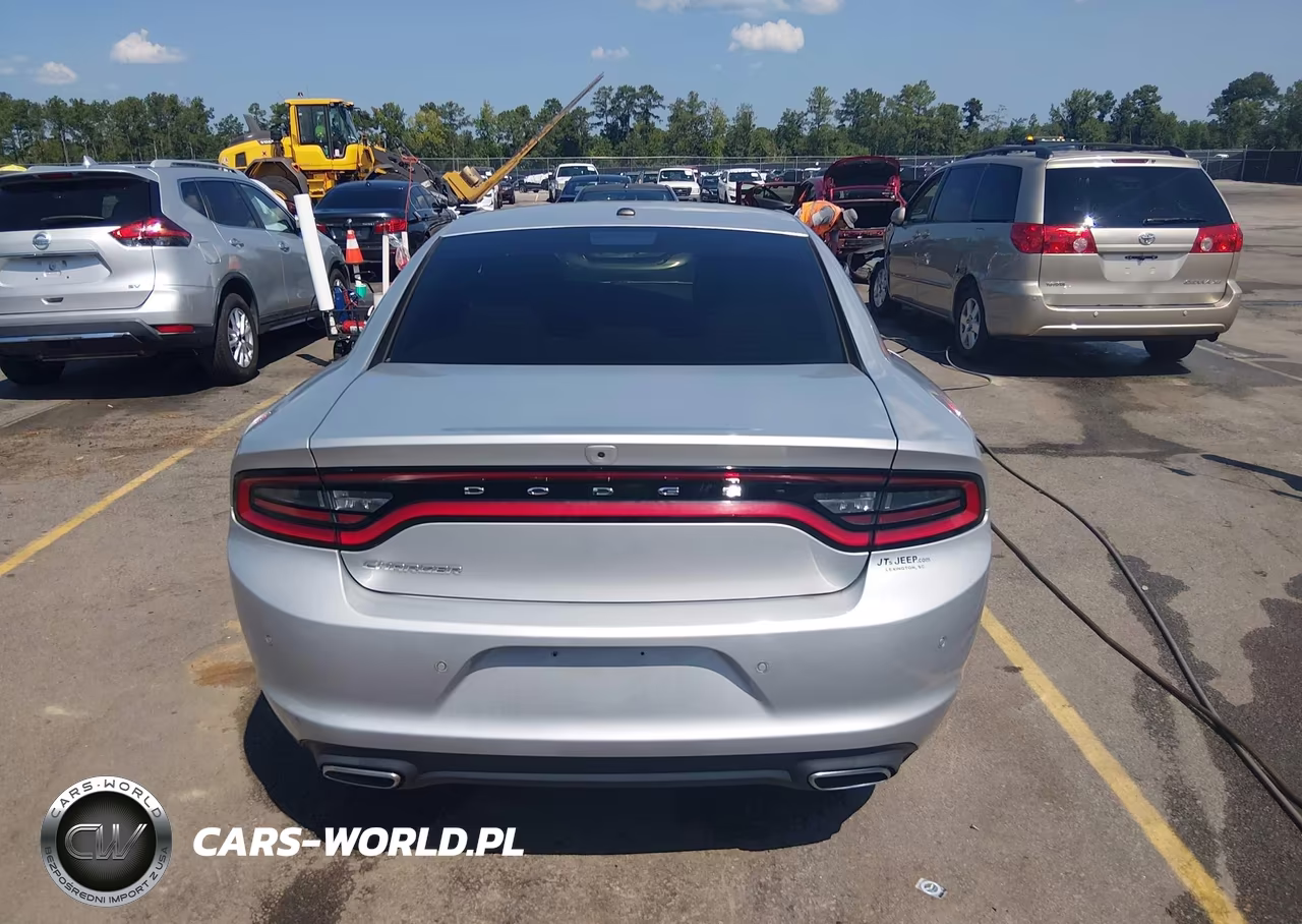 2022 Dodge Charger Sxt Rwd VIN:2C3CDXBG2NH258533 - 16