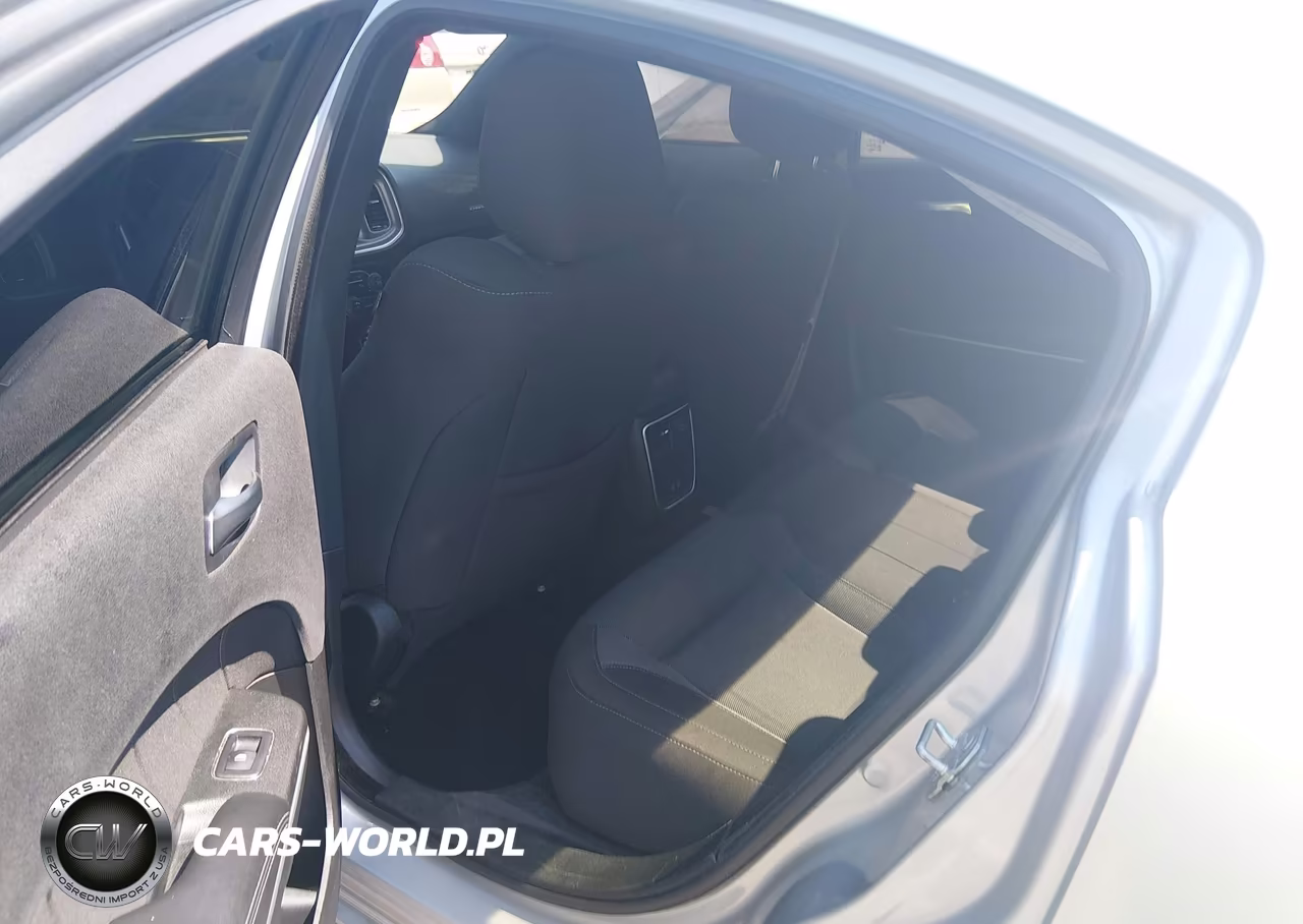 2022 Dodge Charger Sxt Rwd VIN:2C3CDXBG2NH258533 - 8