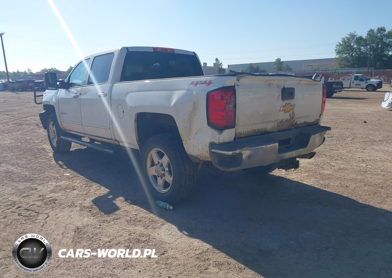 2015 Chevrolet Silverado 2500Hd Lt VIN:1GC1KVEG7FF515956 - 3