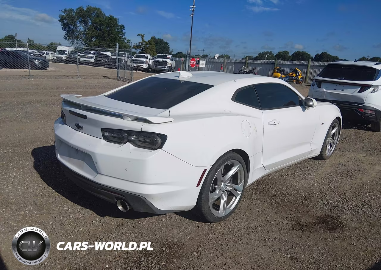2019 Chevrolet Camaro 2Ss VIN:1G1FH1R71K0110110 - 4