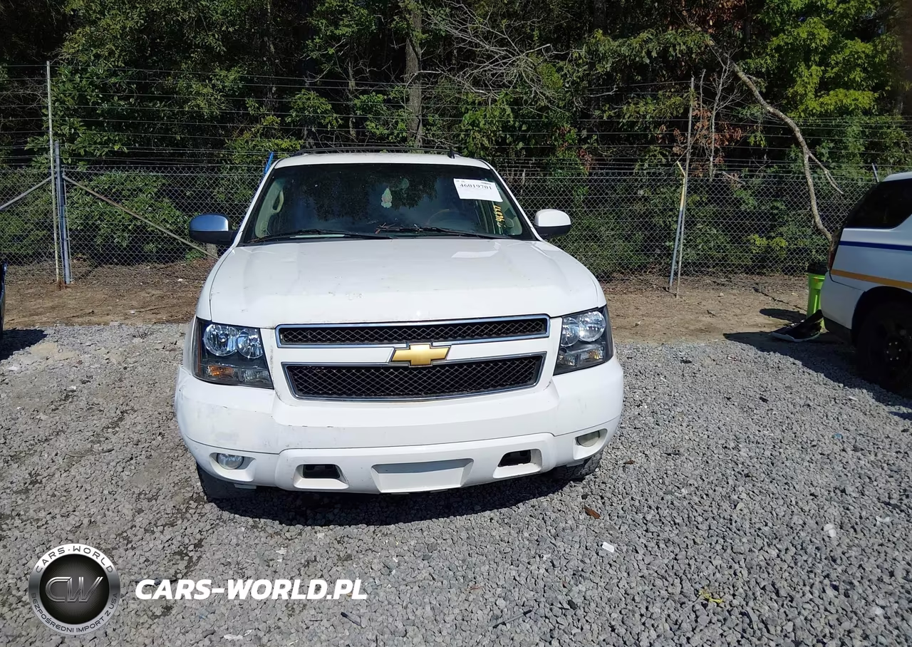 2013 Chevrolet Suburban 1500 Lt VIN:1GNSCJE04DR246847 - 13