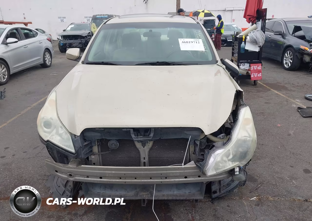 2010 Subaru Legacy 2.5I Premium VIN:4S3BMBG68A3215709 - 13