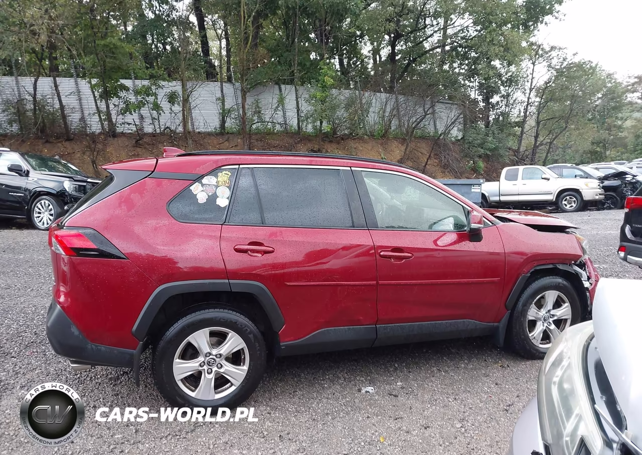 2019 Toyota Rav4 Xle VIN:JTMP1RFVXKJ003116 - 13