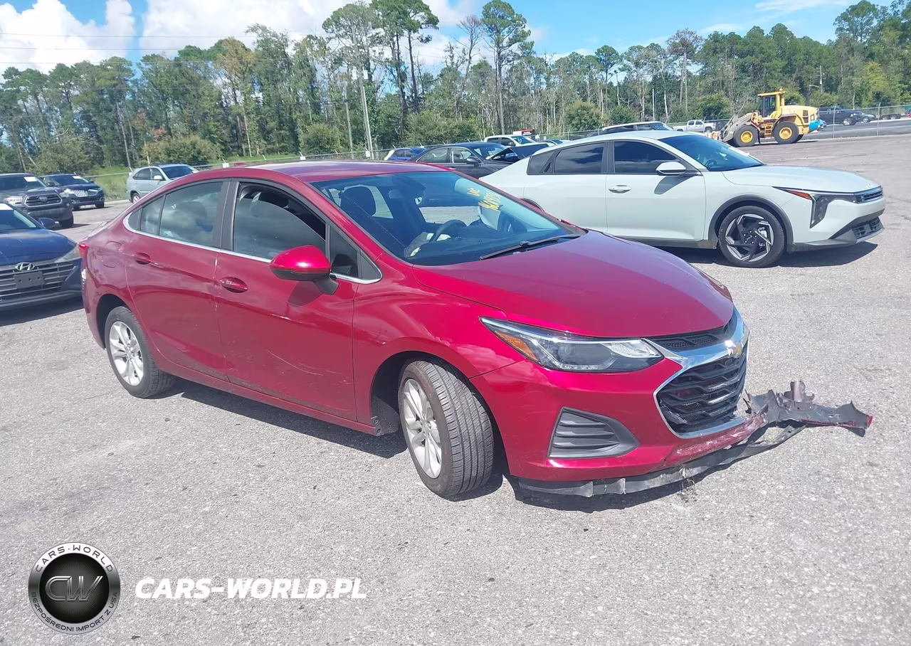 2019 Chevrolet Cruze Lt – zdjęcie 1 z 16