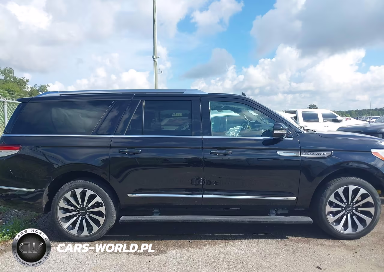 2024 Lincoln Navigator Reserve L VIN:5LMJJ3LG8REL01927 - 13