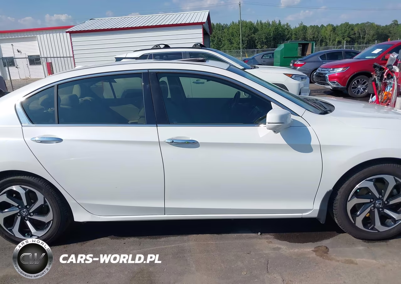 2017 Honda Accord Ex-L V6 VIN:1HGCR3F83HA015987 - 13