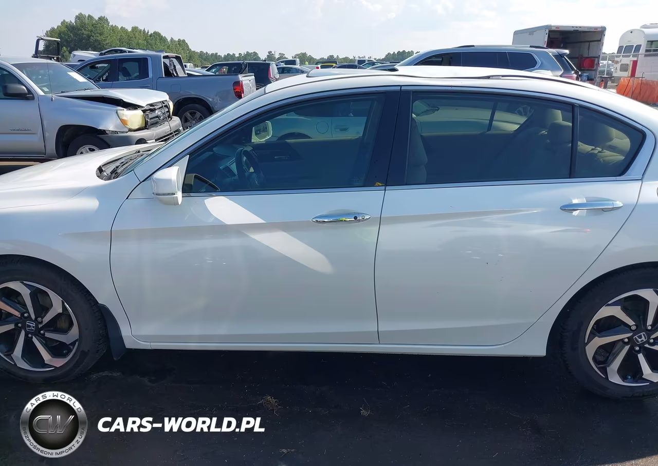 2017 Honda Accord Ex-L V6 VIN:1HGCR3F83HA015987 - 14