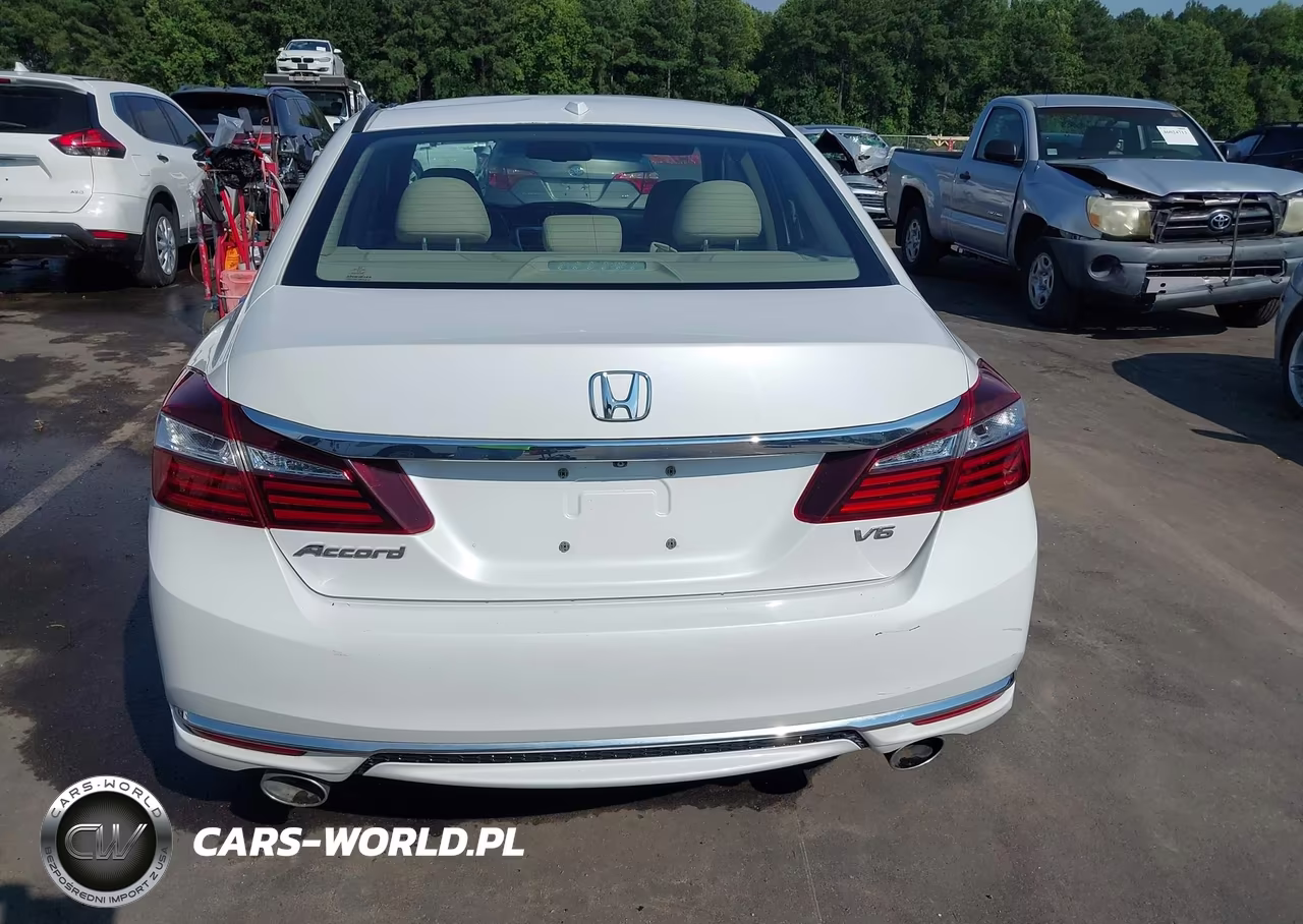 2017 Honda Accord Ex-L V6 VIN:1HGCR3F83HA015987 - 16