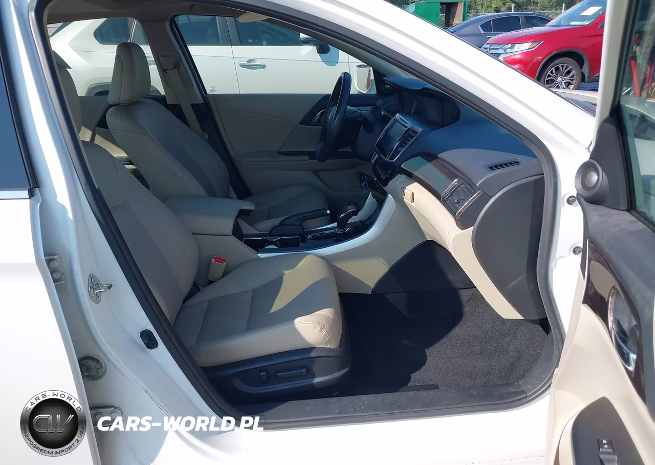 2017 Honda Accord Ex-L V6 VIN:1HGCR3F83HA015987 - 5