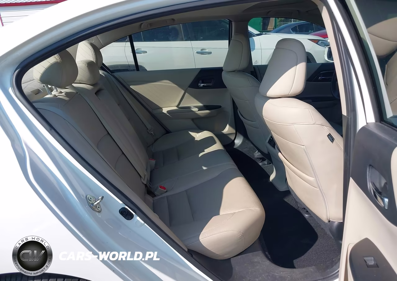 2017 Honda Accord Ex-L V6 VIN:1HGCR3F83HA015987 - 8