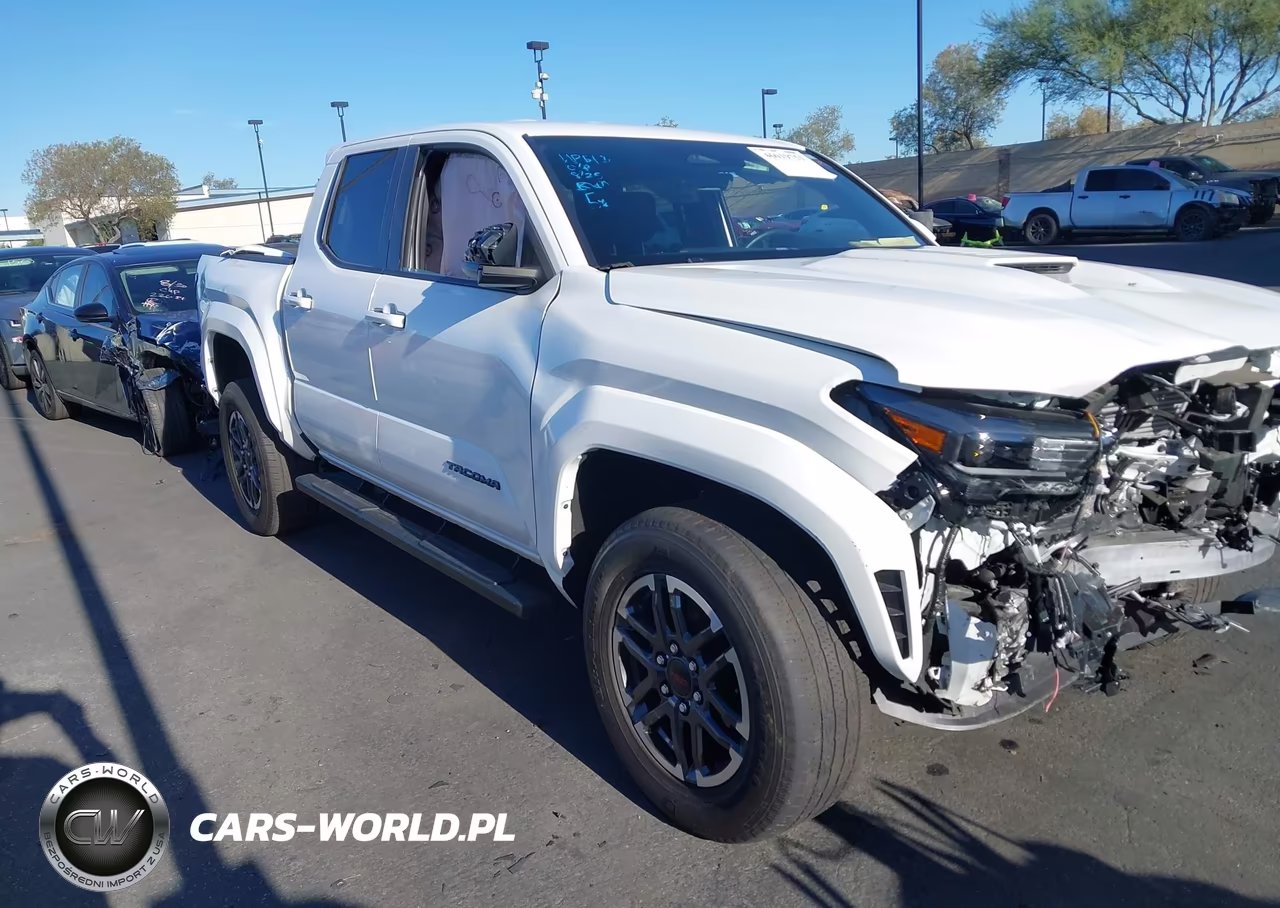 2025 Toyota Tacoma Trd Sport VIN:3TMKB5FN0SM026326 - 12