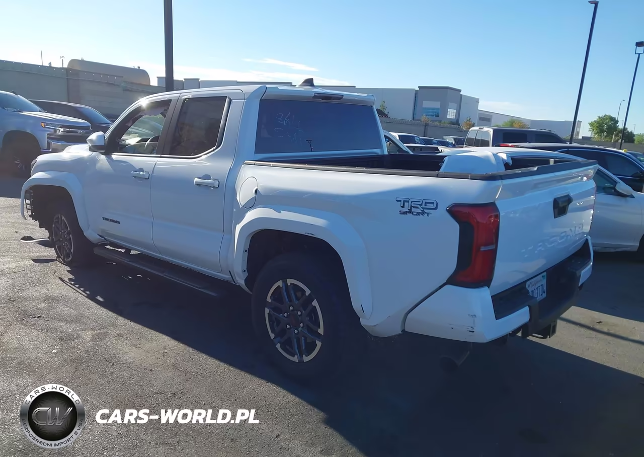 2025 Toyota Tacoma Trd Sport VIN:3TMKB5FN0SM026326 - 3