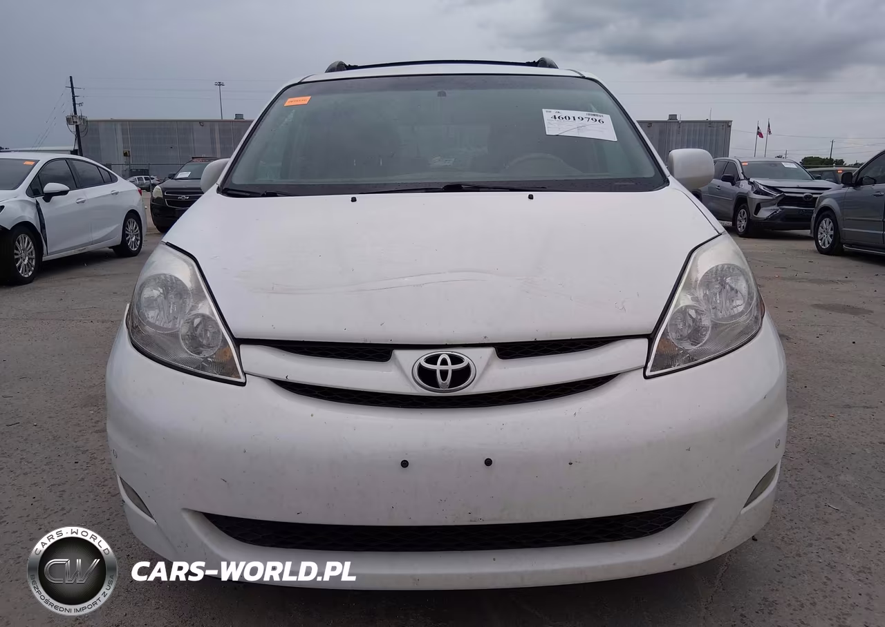 2010 Toyota Sienna Xle VIN:5TDYK4CC3AS331728 - 12