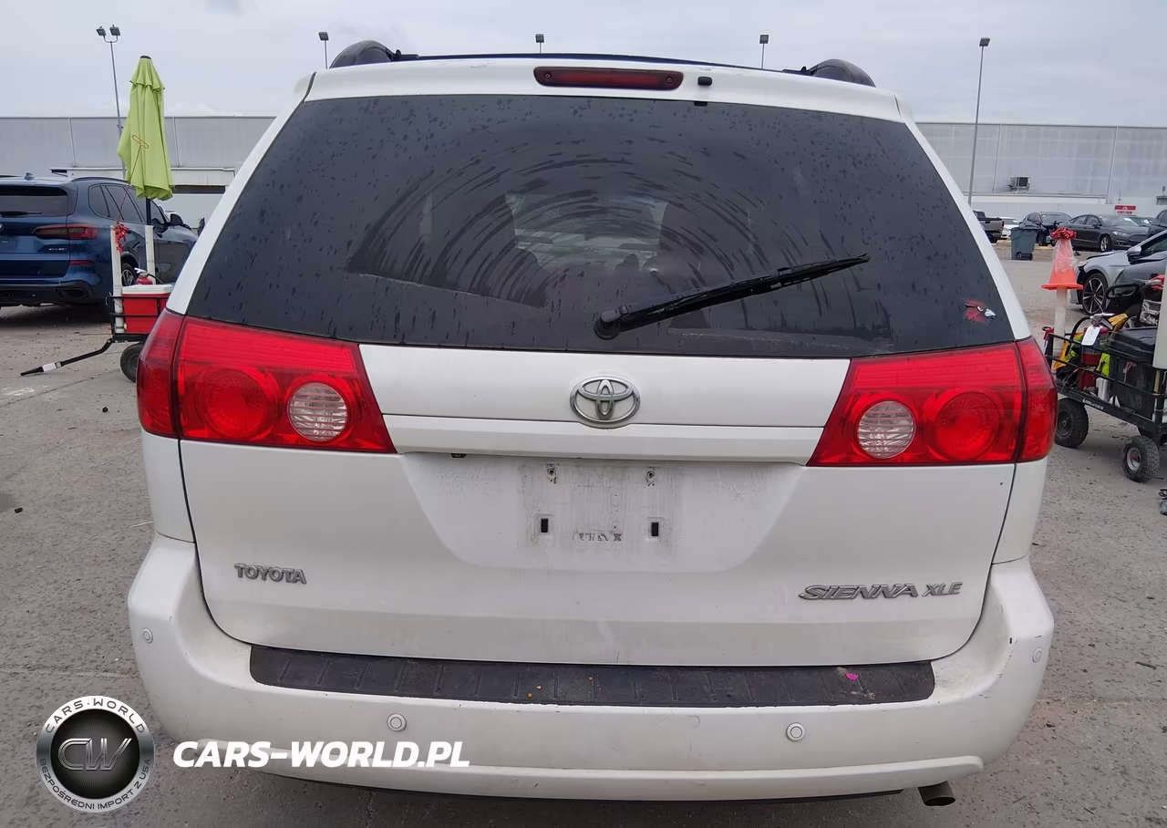 2010 Toyota Sienna Xle VIN:5TDYK4CC3AS331728 - 16